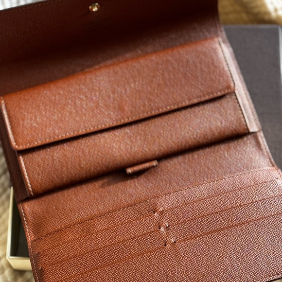 Monogram Porte Tresor International Wallet - Picture 2 of 9